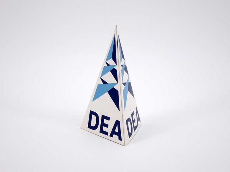 DEA Dreieck Pyramide